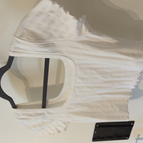 Aerie Groove Crop Tee - Picture 5 of 8